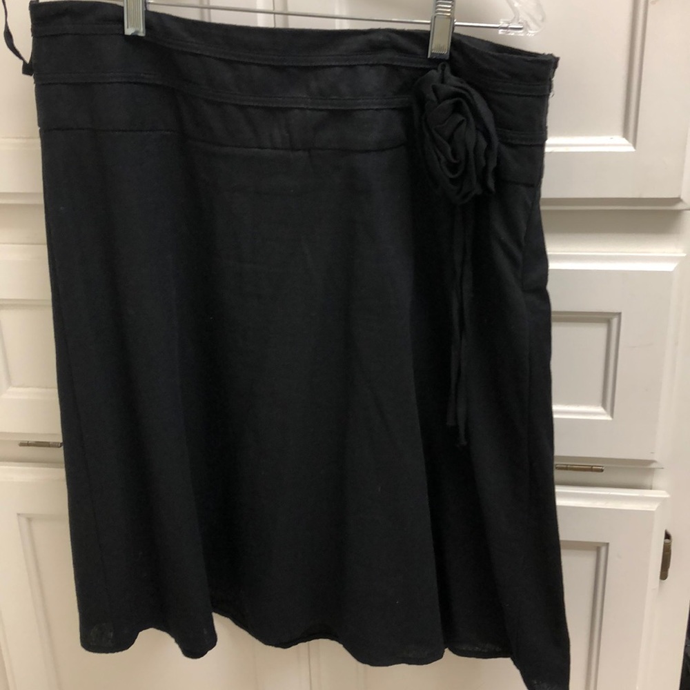 Black linen wrap skirt